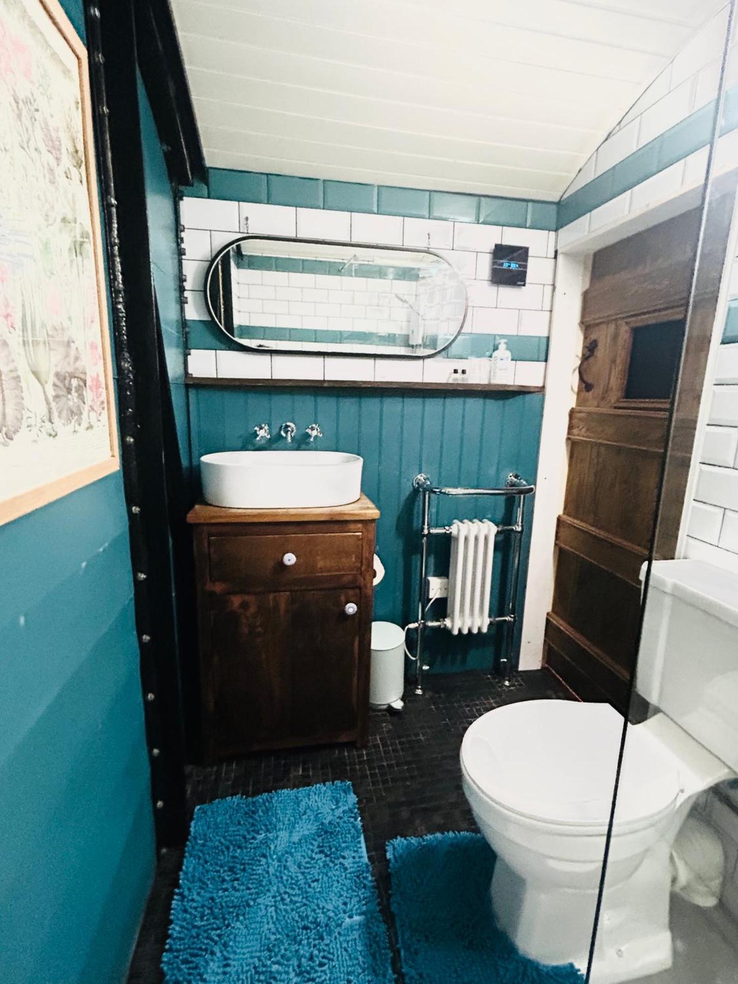 Villa The Railway Carriage - Blue à Glasbury Extérieur photo