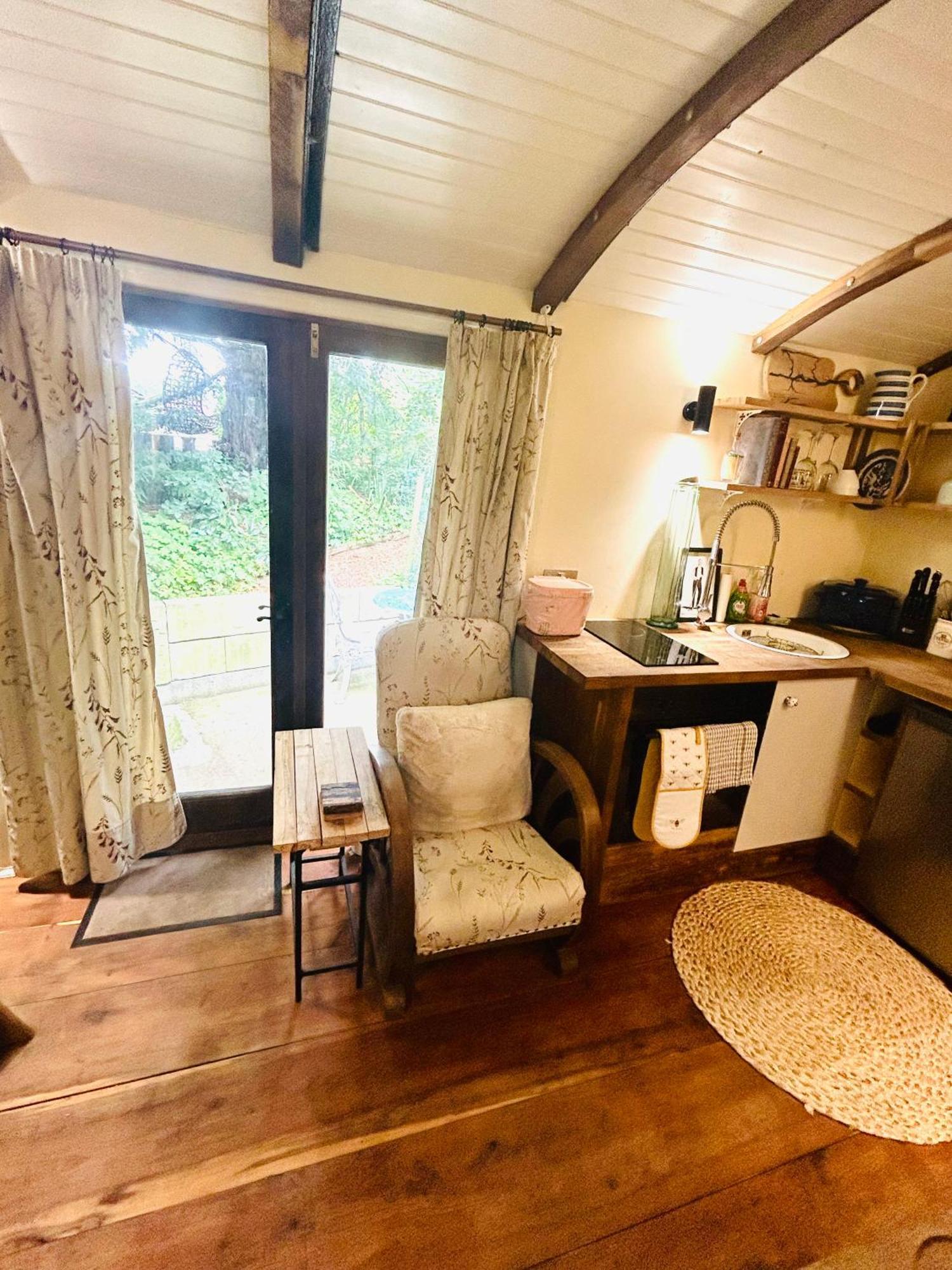 Villa The Railway Carriage - Blue à Glasbury Extérieur photo